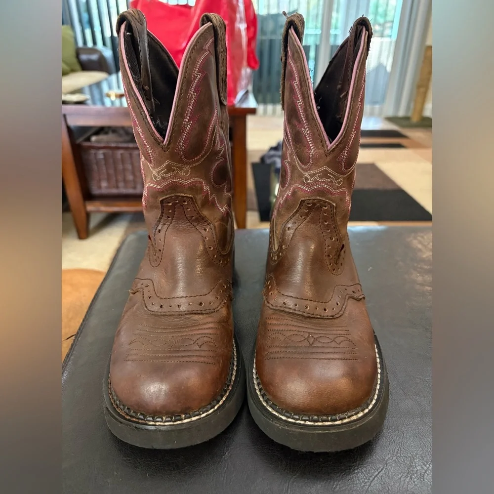 Justin Gypsy Boots Women Size 7B Brown Leather Pull On Western L9903 Round Toe - Picture 1 of 8